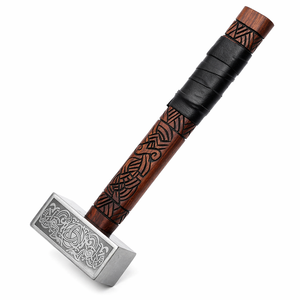 Martillo de Acero al Carbono Forjado a Mano de Grado Industrial, Grabado con Diseño Vikingo, Mango de Madera, Personalizable OEM, Fabricado por Edge Master - Product Image 1