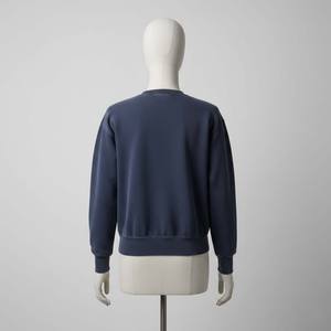 Sudadera Extra Grande para Mujer, Estampado Personalizado con Efecto Agrietado, Azul Retro, Felpa de Algodón de Alta Calidad, Estilo Universitario de Invierno - Product Image 3