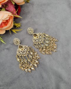 Pendientes de cristal hechos a mano, joyería étnica de diseño para mujeres, colecciones para bodas, recepciones y fiestas. - Product Image 3