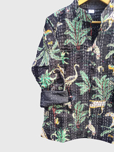 เสื้อแจ็คเก็ตผู้หญิงไซส์ใหญ่ลายพิมพ์ป่าสไตล์วินเทจ คอตั้ง แต่งผ้าแบบควิลท์ กระดุมแถวเดียว สวมใส่สบายๆ สำหรับฤดูใบไม้ร่วง - Product Image 2