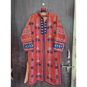 เสื้อแจ็คเก็ตกำมะหยี่ยาวแบบวาร์ซิตี้ ยี่ห้อ SR Exports ลายปักดอกไม้สไตล์วินเทจ ทำมือ ดีไซน์โบโฮชิค สำหรับผู้หญิง ฤดูใบไม้ร่วงและฤดูหนาว เป็นมิตรต่อสิ่งแวดล้อม - Product Image 4