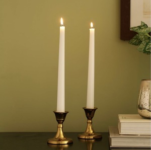 Juego de 2 Portavelas Cónicos Cortos de Aluminio Dorado Moderno, Base Compacta, Soporte para Velas, Par de Lujo para Bar o Cócteles - Product Image 2