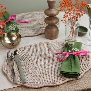 Sets de table en coquille Saint-Jacques naturelle pour la décoration bohème, sets de table en rotin, prix de gros, sets de table fabriqués au Vietnam - Product Image 3