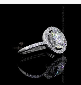 Boucles d'oreilles en diamant de laboratoire de qualité supérieure, design rond halo, en or blanc 18 carats, pour femmes - Product Image 3