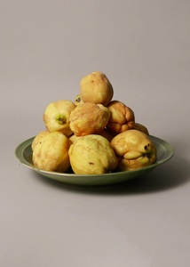 Tazón de Cerámica Verde Oliva con Borde Ancho, Diseño Elegante y Poco Profundo, Acabado Brillante, Apto para Alimentos, Duradero, Ideal para Decoración de Comedor Moderno - Product Image 3