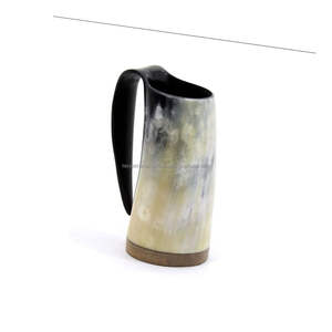 Meilleure qualité Trinkhorn Horn Mug Fabriqué à la main en Inde Technique de polissage inégalée Écologique - Product Image 1