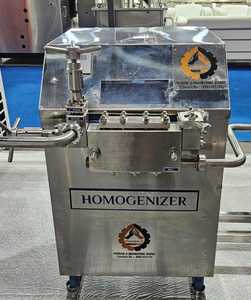 Homogeneizador de Leche de Alta Presión con Bomba, Capacidad de 1000L/H, Precio - Product Image 1