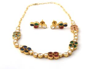 Pendientes de latón con múltiples gemas, chapados en oro de 18k, joyería hecha a mano, conjunto de collar y pendientes. - Product Image 5