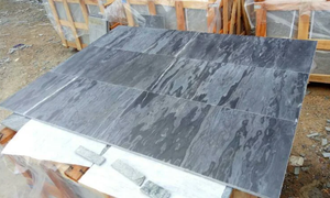 Ardoise naturelle argentée brillante avec bords sciés pour revêtements muraux et applications décoratives intérieures - Product Image 5