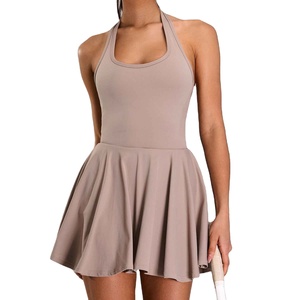 Tenue de tennis pour femmes de haute qualité, légère, confortable, respirante, extensible et agile - Product Image 4