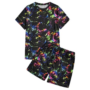 Ensemble de shorts d'été décontractés pour hommes avec logo personnalisé, style streetwear, en polyester/coton respirant, t-shirts et shorts grande taille - Product Image 1