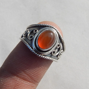 Elegante y Hermoso Anillo de Cornalina en Plata de Ley 925, Joyería de Diseño - Product Image 2