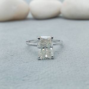 Anillo de Diamantes Naturales de Oro Blanco de 18K de Lujo en Oferta, para Aniversario de Bodas y Regalo de Joyería Fina, Disponible al Mejor Precio - Product Image 3