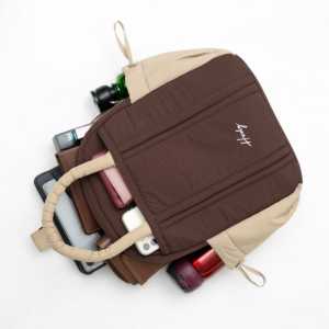 Mochila Lady Puffy de Material Tipo Paracaídas con Cierre de Cremallera, Correa Ajustable y Diseño de Bolsillos Funcionales para Uso Diario - Product Image 3