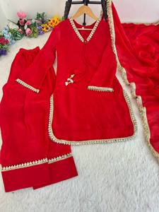 Ensemble Salwar Farsi de Luxe de Qualité Export pour Femmes, Tenue de Mariage et d'Occasions Festives, Vêtement Ethnique de Créateur en Vente - Product Image 6