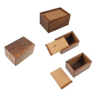 Bougeoirs en bois de pièces avec finition polie, Design décoratif naturel, décoration d'intérieur, Design Standard - Product Image 1