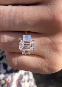 Anillo de Calavera de Plata de Ley 925 con Diamantes VVS Brillantes, Estilo Hip Hop de Alta Gama, para Hombres, para Fiestas o Uso Diario - Product Image 1