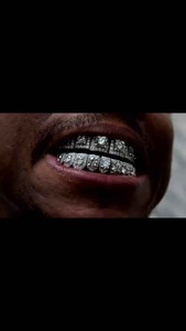 Grillz dentaire de qualité supérieure avec diamants pour hommes et femmes, style Iced Out, bijou buccal, accessoire de mode pour les soirées Hip Hop - Product Image 2
