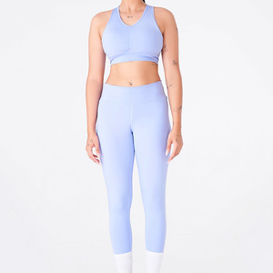 Conjunto de Yoga Ligero para Mujer, Diseño a Cuadros, Logotipo Frontal, Transpirable, de Secado Rápido, 2 Piezas, para Máxima Flexibilidad en Actividades Físicas - Product Image 4