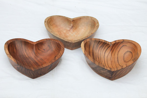Handmade Wooden <b>Heart</b>-<b>Shaped</b> Candle <b>Bowl</b> Customized Size with Unique Finish & Polish Technique for Home Decor - Product Image 5