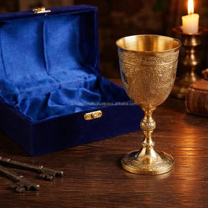 Verres à vin à long pied en laiton poli, gobelets métalliques haut de gamme, style vintage, vente en gros, articles de bar, verrerie à cocktail - Product Image 2