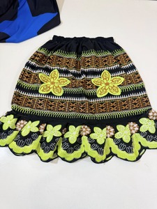 Jupes pour femmes polynésiennes grandes tailles en polyester respirant, écologiques, brodées, traditionnelles, décontractées pour l'été, couleur et logo personnalisés - Product Image 2
