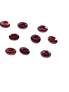 Gema suelta de granate natural de Mozambique, corte ovalado, 4x6mm, piedra roja calibrada para diseño de joyería, compradores mayoristas de China - Product Image 3