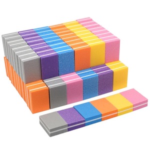 Lime à ongles double face OME en éponge, grain 180, motif droit, réutilisable pour le soin des ongles, ensemble rose, bleu, violet, jaune, orange, gris - Product Image 5