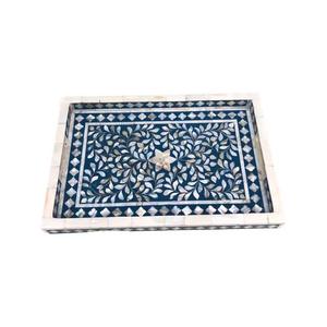 Plateau de service artisanal en laiton avec incrustation d'os – Plateau rectangulaire à motif floral, design et dimensions personnalisés - Product Image 1