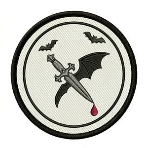 Patch brodé personnalisé Crâne de vampire et ailes de chauve-souris, badge thermocollant rond pour veste de motard, vêtements gothiques, vente en gros - Product Image 5