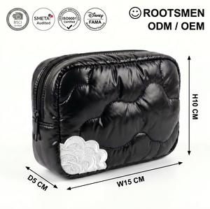 ROOTSMEN Trousse de Toilette en Nylon Tendance avec Fermeture Éclair Motif Dessin Animé Certifiée ISO BSCI Portable Petite Taille 15x10x5cm Blanc Couleur Personnalisable - Product Image 1