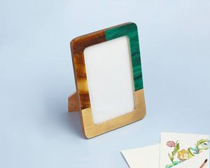 Cadre photo au design élégant avec incrustation en résine et finition brillante en MDF, à prix de gros avantageux - Product Image 5