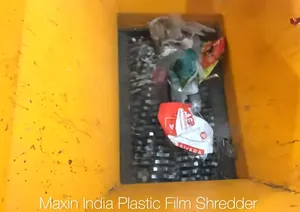 Broyeur de plastique à double arbre pour le recyclage des déchets plastiques - Product Image 5