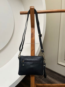 มาใหม่ล่าสุด Western รูปแบบหนัง Cowhide โลหะขนกระเป๋าถือแกะสลักมือเครื่องมือหนังพู่ Boho ผู้หญิงสลิงกระเป๋า - Product Image 5