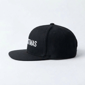 Casquette Snapback de Noël unisexe 6 panneaux à visière plate broderie 3D logo personnalisé tissu personnalisé pour le sport, le golf et le quotidien - Product Image 3