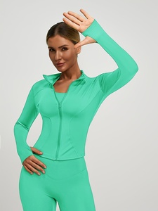 Ensemble de sport sans couture Atlaset pour femme, trois pièces : soutien-gorge de sport, leggings et veste, taille personnalisée, OEM, ODM, marque privée - Product Image 4