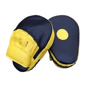 Guantes de Boxeo Profesionales Negros Personalizados de Cuero Genuino para Entrenamiento, Guantes de Foco para Boxeo con Logotipo OEM para tu Gimnasio - Product Image 4