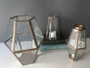 Decoración para el Hogar, Portavelas de Metal y Vidrio Dorados Personalizados para Interiores y Exteriores, Portavelas de Vidrio Colgantes y de Pie para Decoración Rústica - Product Image 4