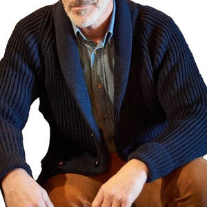 Cardigan en tricot confortable pour homme, manches longues, boutonné, doux, chaud, décontracté, pour le bureau et le travail - Product Image 1