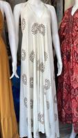 Robe tunique blanche sans manches pour femmes, avec boutons, imprimé tribal géométrique noir, style bohème ethnique décontracté