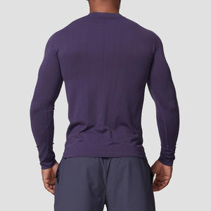 Camiseta deportiva de manga larga para hombre, de secado rápido, corte ajustado, personalizada para gimnasio y fitness, con logo personalizado, de secado rápido y bajo precio. - Product Image 5