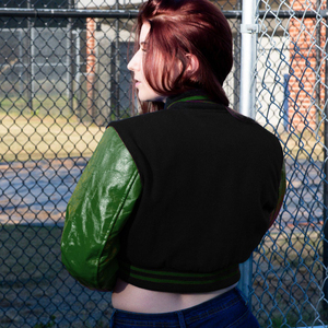 Veste courte universitaire pour femme, style Letterman, noir et vert, avec manches en similicuir, vêtement d'extérieur décontracté, mode féminine - Product Image 5