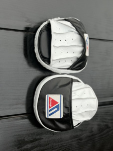 Mitaines de boxe incurvées professionnelles de qualité supérieure pour l'entraînement, avec compartiment pour la main, pour la vitesse, la précision et la protection, authentiques - Product Image 6