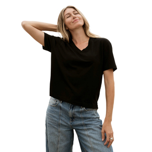 T-shirt décontracté pour femme, col en V court, couleurs personnalisables, polyester/coton, toile de haute qualité, séchage rapide, prix de gros, doux et premium - Product Image 6