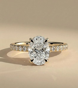 Bague ovale en moissanite 1,5 carat D VVS1 en or jaune 14 carats, bague de fiançailles pour femme, cadeau d'anniversaire en diamant - Product Image 1