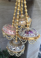 Lustre indien en bambou avec perles miroir pour mariages, Haldi, Mehndi, Sangeet, Diwali, décorations murales festives et décoration intérieure