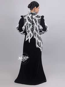 Vestido de Noche Largo de Terciopelo Negro para Mujer Awais House, Cuello en V, Manga Larga, Bordado con Cuentas, Corte en A, Elegante y Natural - Product Image 3