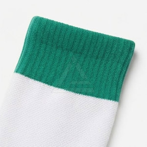 Chaussettes de cricket professionnelles, tissu respirant de haute performance, semelle rembourrée et soutenante pour les joueurs d'équipe - Product Image 3