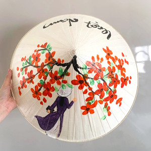 Chapeau en feuilles écologique avec motifs peints, chapeaux coniques vietnamiens faits à la main, prix abordable - Product Image 6