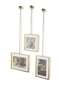 Premium Luxury Gold Hanging <b>Photo</b> <b>Frame</b> with Chain Wall <b>Mounted</b> Metal Picture <b>Frame</b> Modern Stylish Home and Office Table Decor - Product Image 3